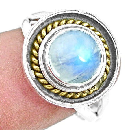 3.28cts Rainbow Moonstone 925 Sterling Silver Solitaire Ring - size 7 - 13117 Gemexi