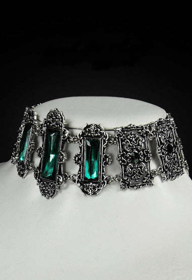 "VIVIAN MINT" Gothic Choker Restyle