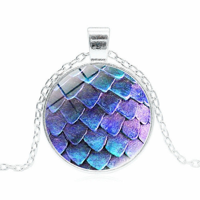 Dragon Scale Glass Cabochon Necklace Gemwaith