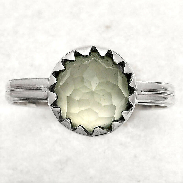 Faceted Prasiolite (Green Amethyst) 925 Sterling Silver Solitaire Ring - size 9 Gemwaith